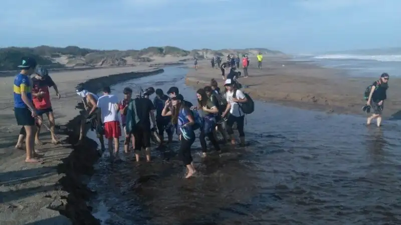 Actividad en la Playa - Imagen 7