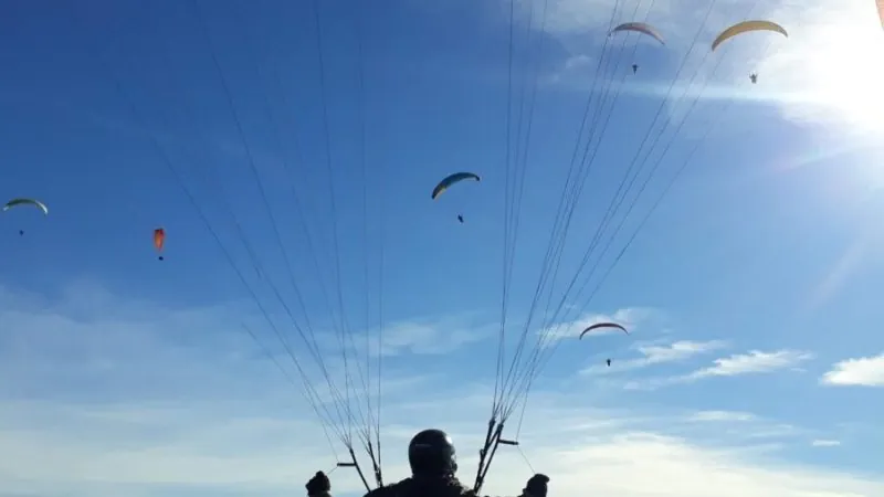 Vuelo en parapente - Imagen 3